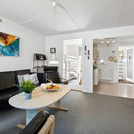 Gaelle - 2-3km From The Sea By Interhome Leilighet