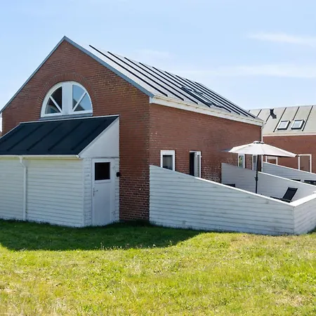 Gaelle - 2-3km From The Sea By Interhome Leilighet